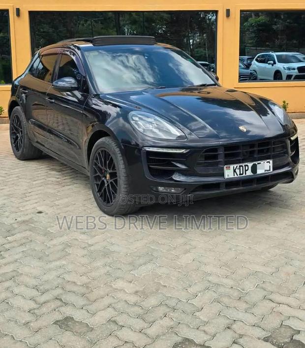Porsche Macan 2018 Black