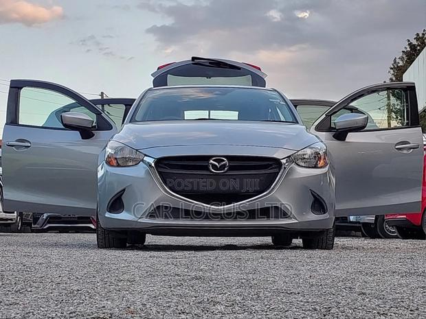 Mazda Demio 2019 Silver