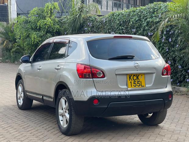 Nissan Dualis 2010 Silver