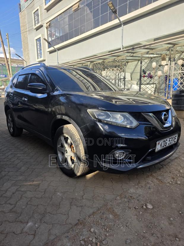Nissan X-Trail 2014 Black