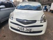 Toyota Ractis 2008 White for sale