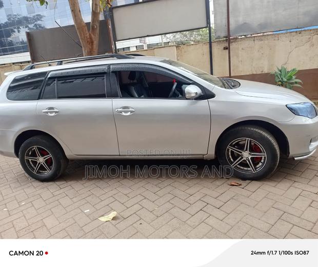Toyota Corolla Fielder 2008 Silver