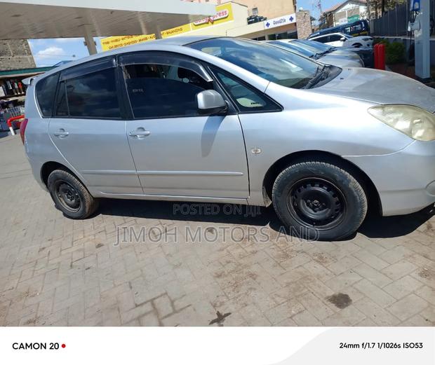 Toyota Corolla Spacio 2004 Silver