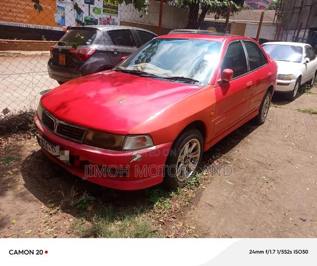 Mitsubishi Lancer 2001 Red