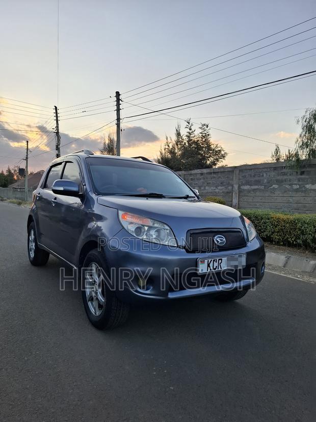 Daihatsu Be-go 2011 Blue