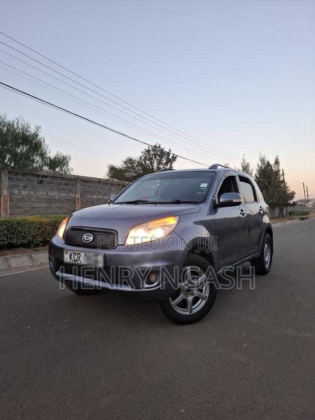 Daihatsu Be-go 2011 Blue