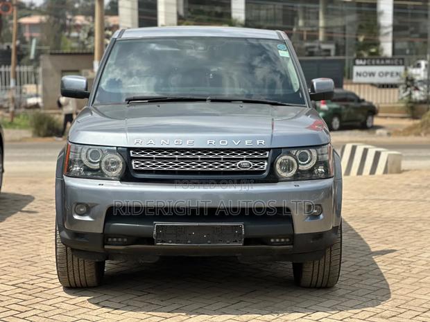 Land Rover Range Rover Sport 2012 Gray