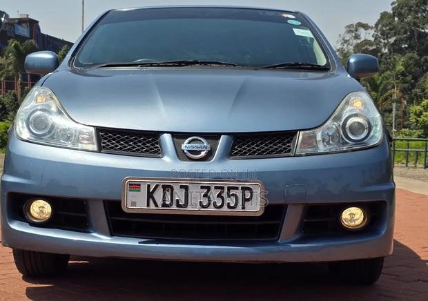 Nissan Wingroad 2015 Blue
