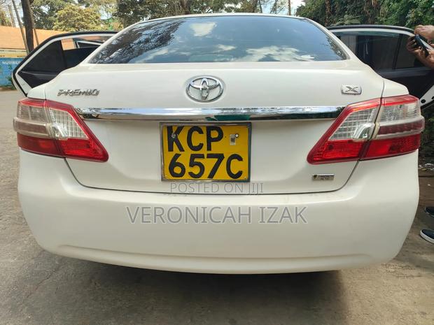 Toyota Premio 2010 White