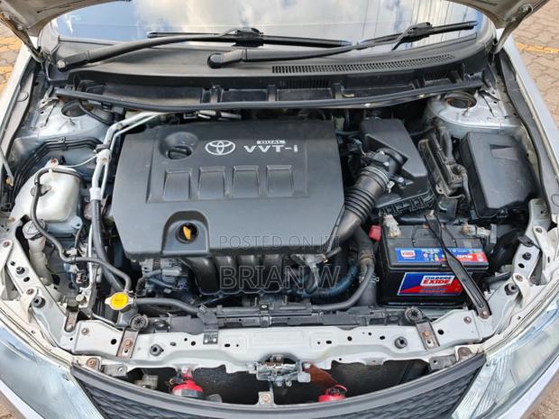 Toyota Allion 2010 Silver