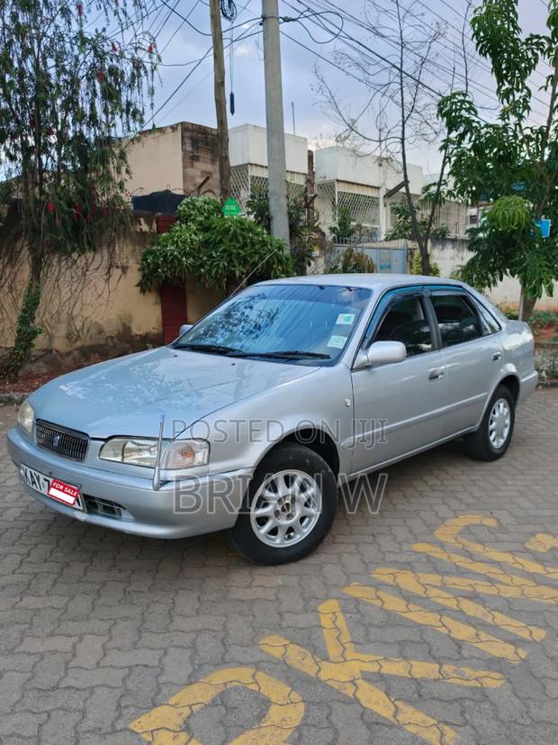 Toyota Corolla 2005 Silver