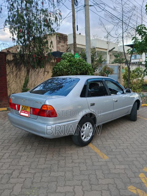 Toyota Corolla 2005 Silver