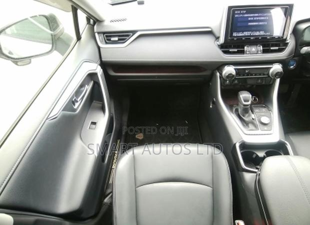Toyota RAV4 2019 Silver