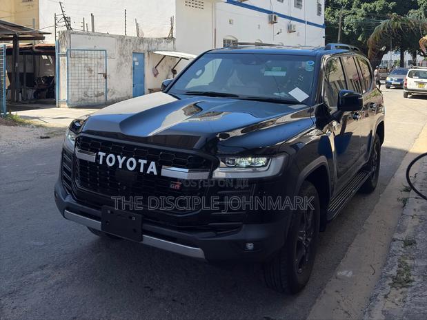 Toyota Land Cruiser Prado 2021 Black