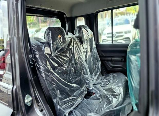 Suzuki Jimny 2025 Black