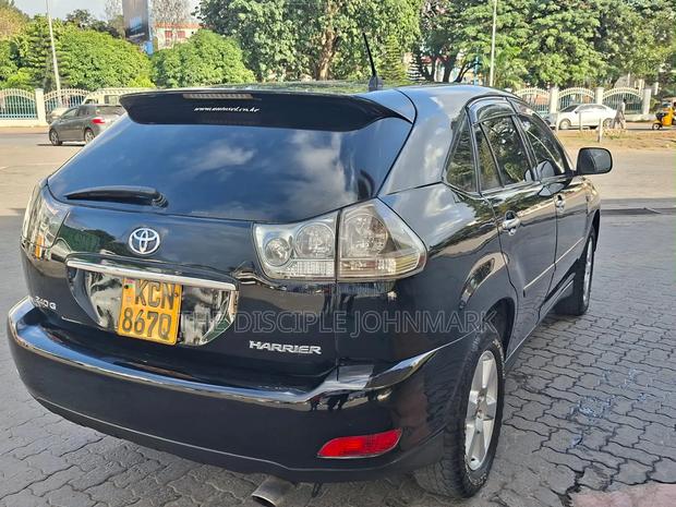 Toyota Harrier 2011 Black