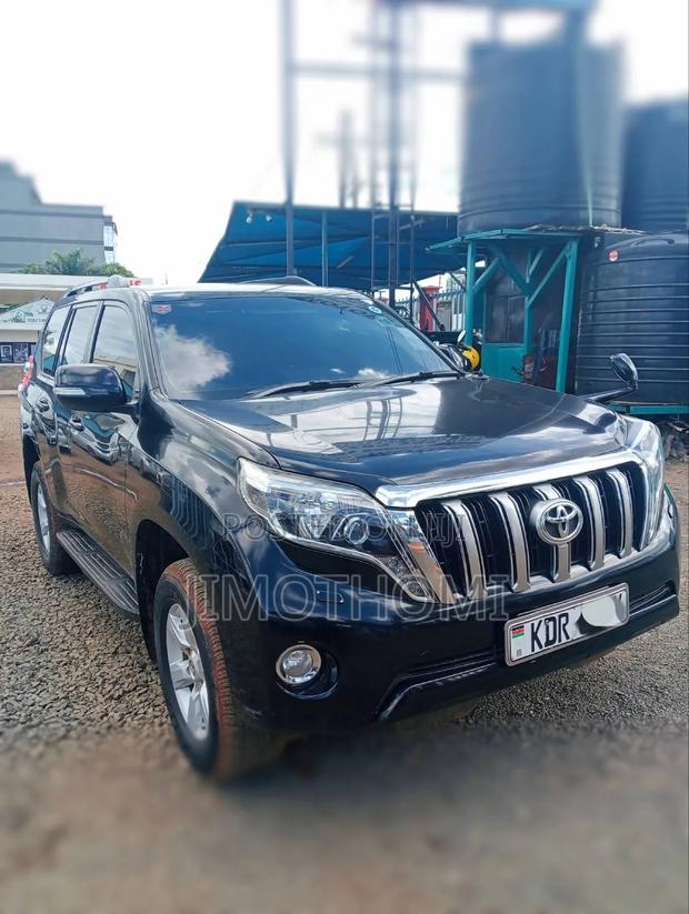 Toyota Land Cruiser Prado 2016 Black