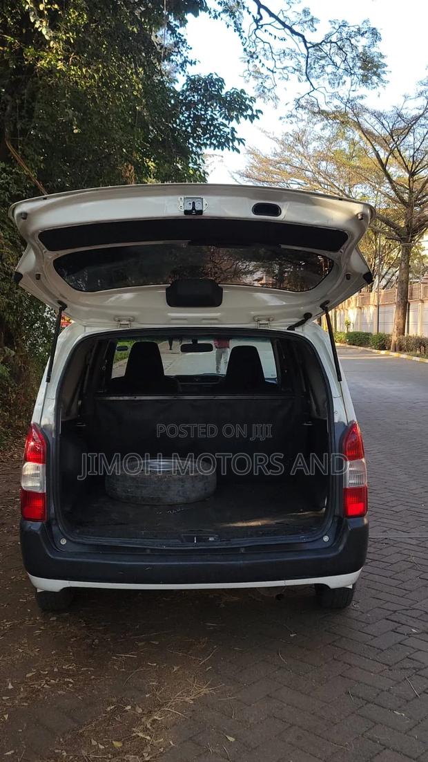 Toyota Probox 2015 White
