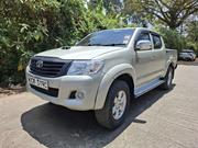 Toyota Hilux 2010 Gold for sale