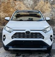 Toyota RAV4 2019 White for sale