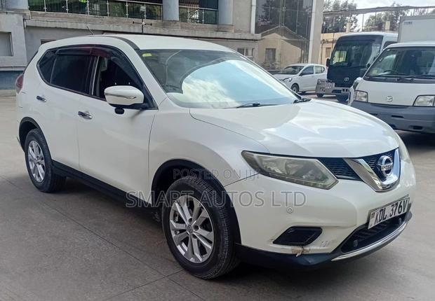 Nissan X-Trail 2016 White