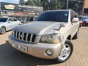 Toyota Kluger 2004 Gold for sale