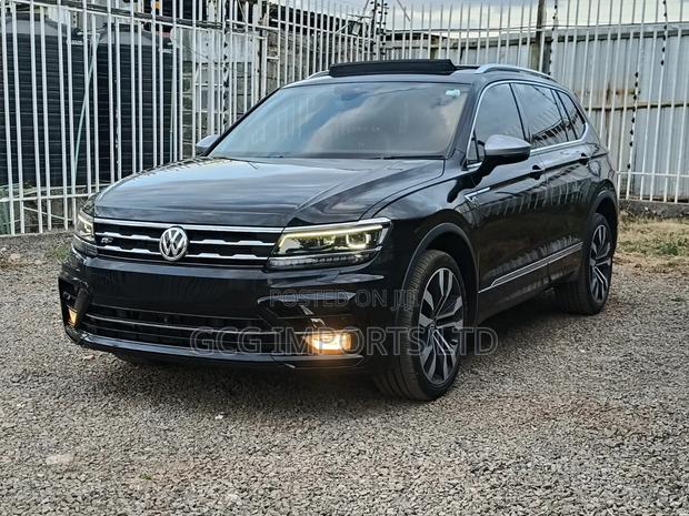 Volkswagen Tiguan 2.0T SEL Premium R-Line AWD 4MOTION 2019 Black