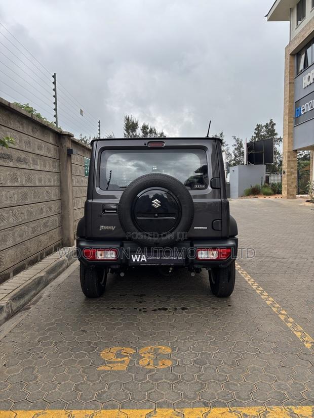 New Suzuki Jimny 2025 Gray