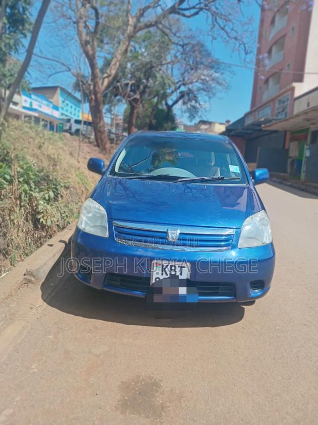 Toyota Raum 2007 Blue