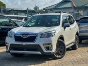 Subaru Forester 2019 Pearl for sale