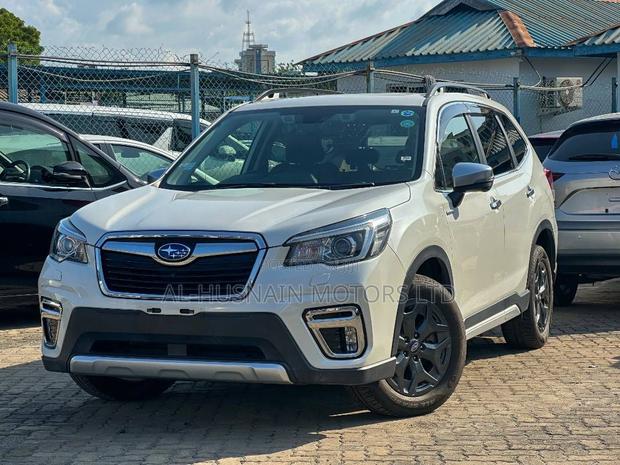 Subaru Forester 2019 Pearl
