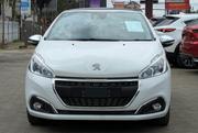 Peugeot 208 2019 White for sale