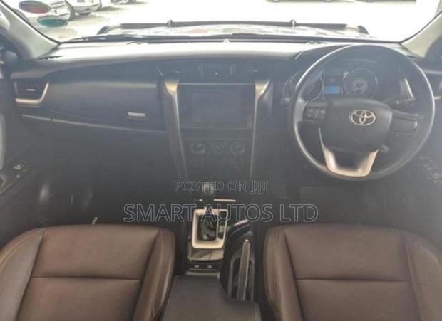 Toyota Fortuner 2.4 D AWD 2019