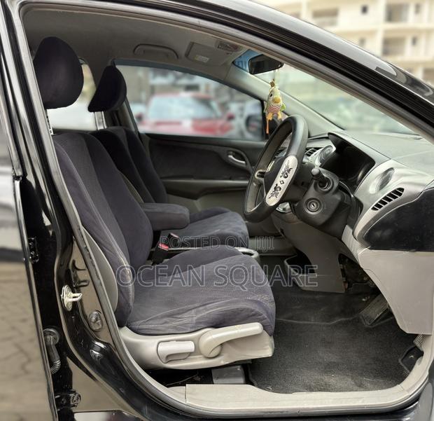Honda Stream 2010 Black