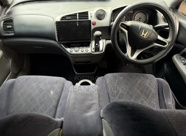 Honda Stream 2010 Black