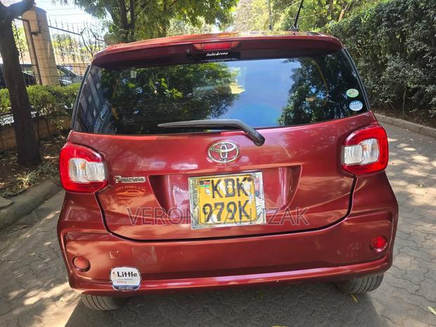 Toyota Passo 2016 Burgundy
