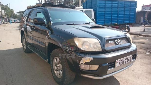 Toyota Hilux Surf 2004 Black