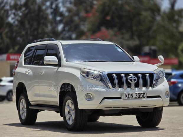 Toyota Land Cruiser Prado 2016 Silver