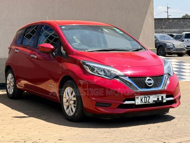 Nissan Note 2019 Red