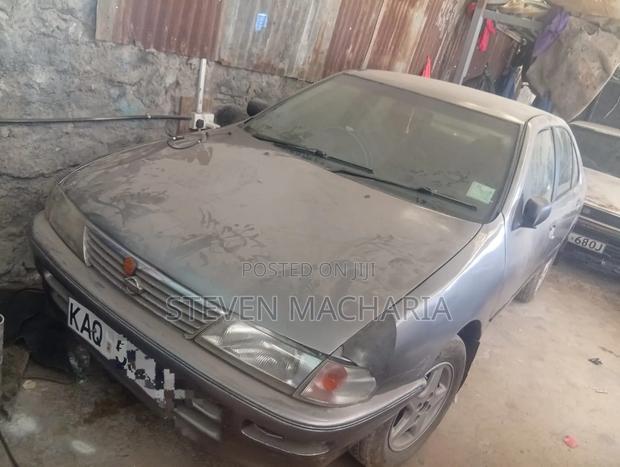 Nissan Sunny 1998 Gray