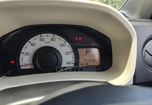 Suzuki Alto 2016 Gray