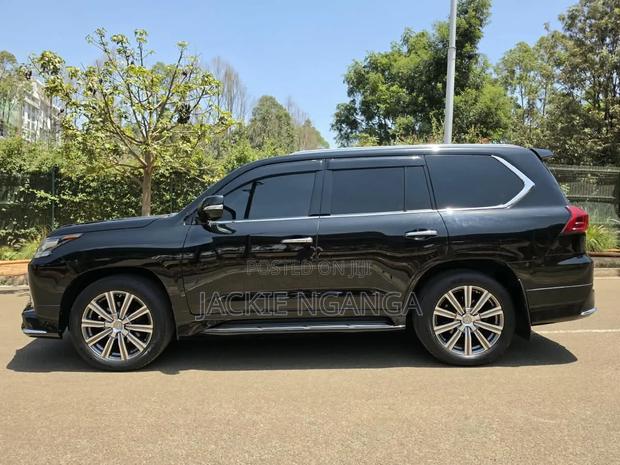 Lexus LX 2016 Black