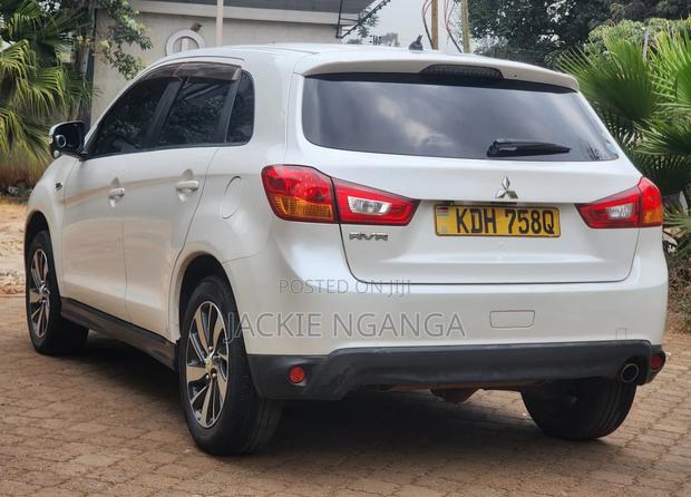 Mitsubishi RVR 2015 White