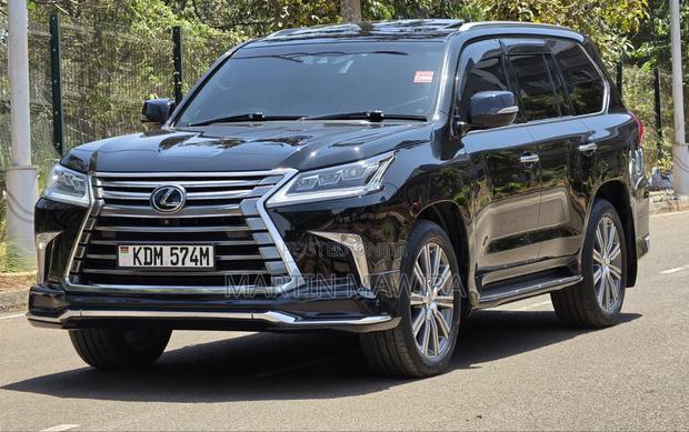 Lexus LX 2016 Black