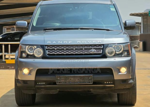 Land Rover Range Rover Sport 2012 Gray