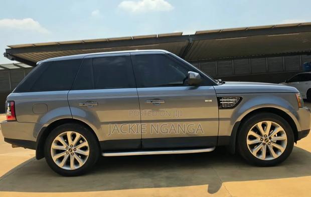 Land Rover Range Rover Sport 2012 Gray