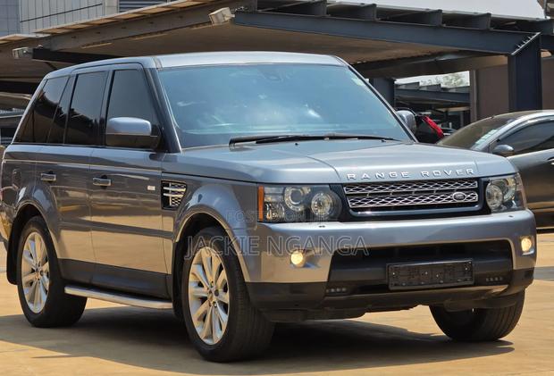 Land Rover Range Rover Sport 2012 Gray