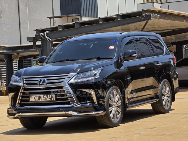 Lexus LX 570 AWD 2016 Black