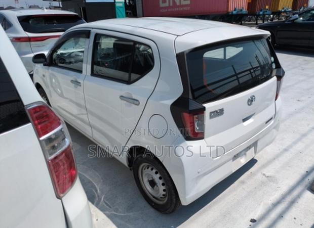 Toyota Pixis 2019 White
