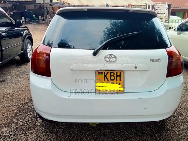 Toyota Corolla RunX 2004 White